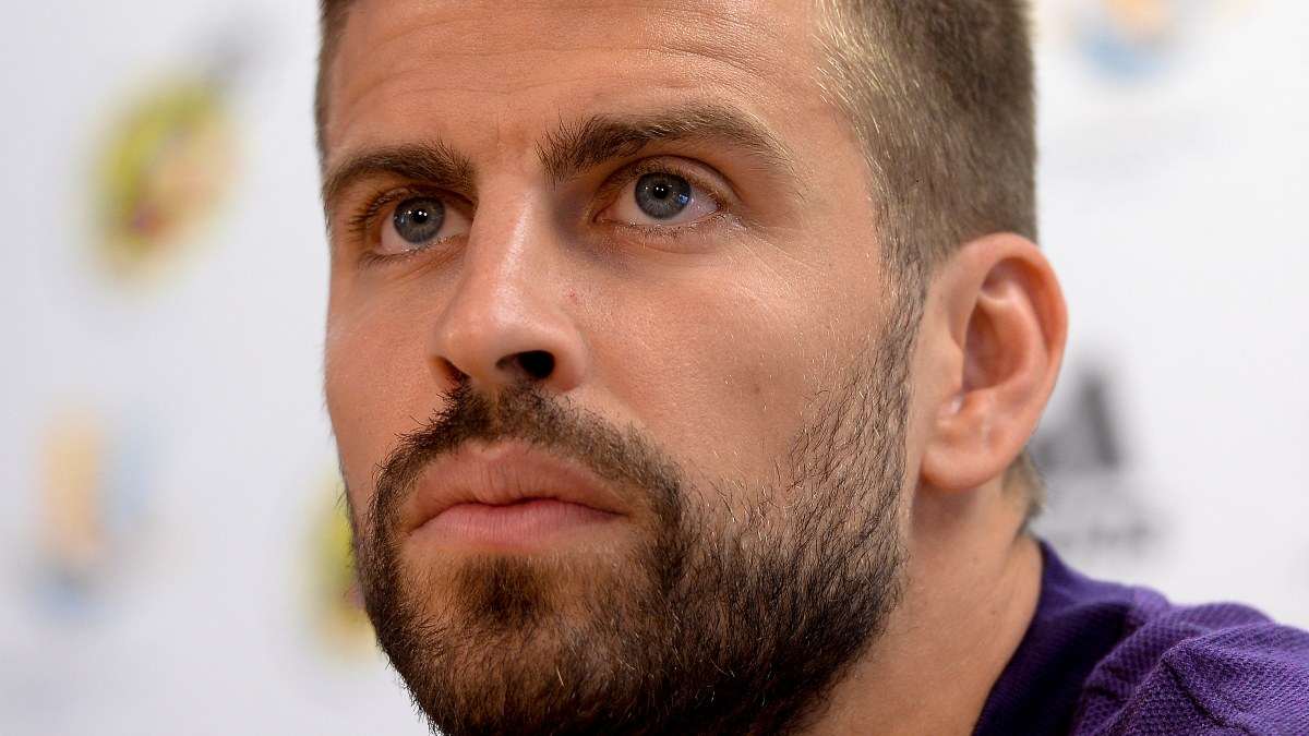 Aguascalientes: usan cara de Gerard Piqué para tirar chicles masticados