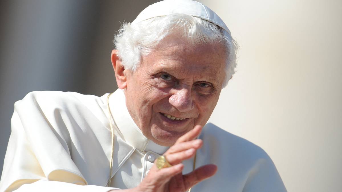 La fe sin razón no será humana: Frases de Benedicto XVI