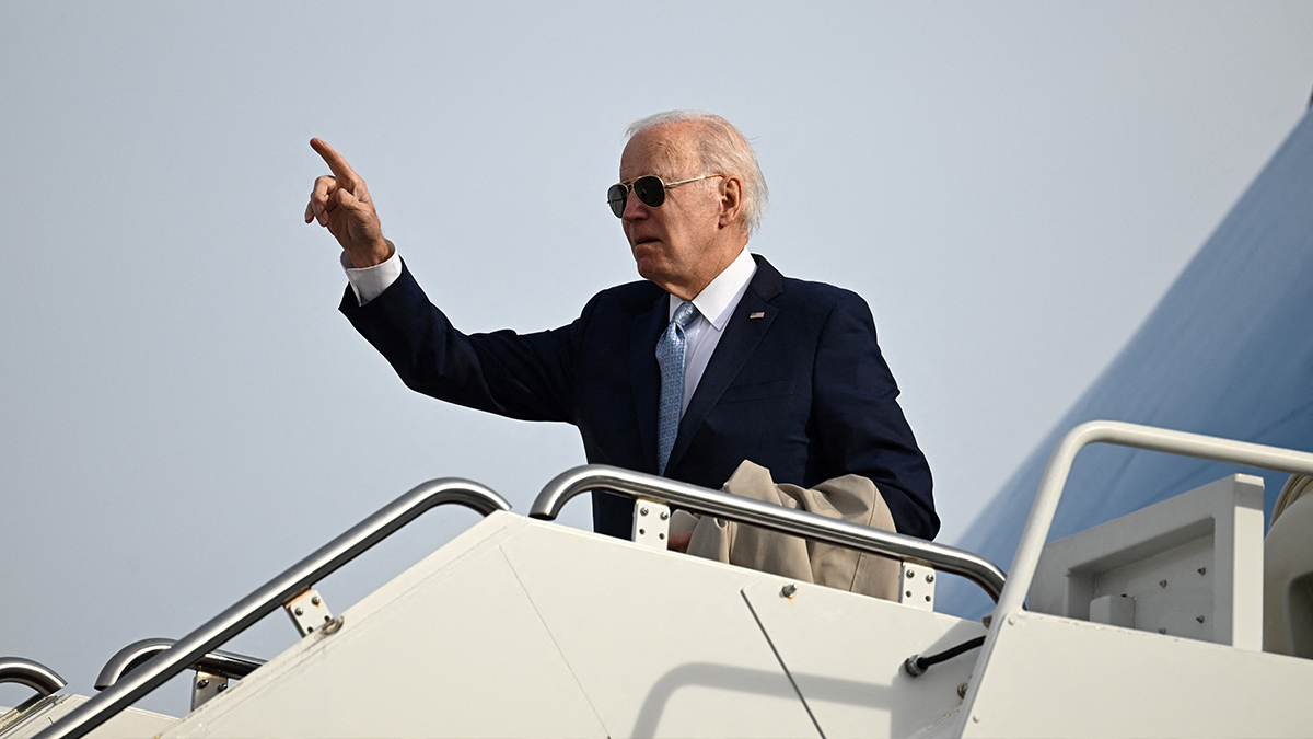 Biden llega a la frontera de EU con México para su primera visita como presidente