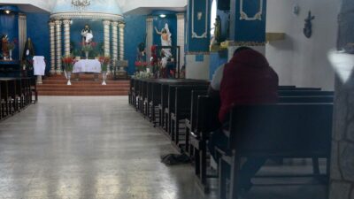 En Monterrey, Nuevo León, ladrón intenta robar iglesia y termina herido por imagen religiosa