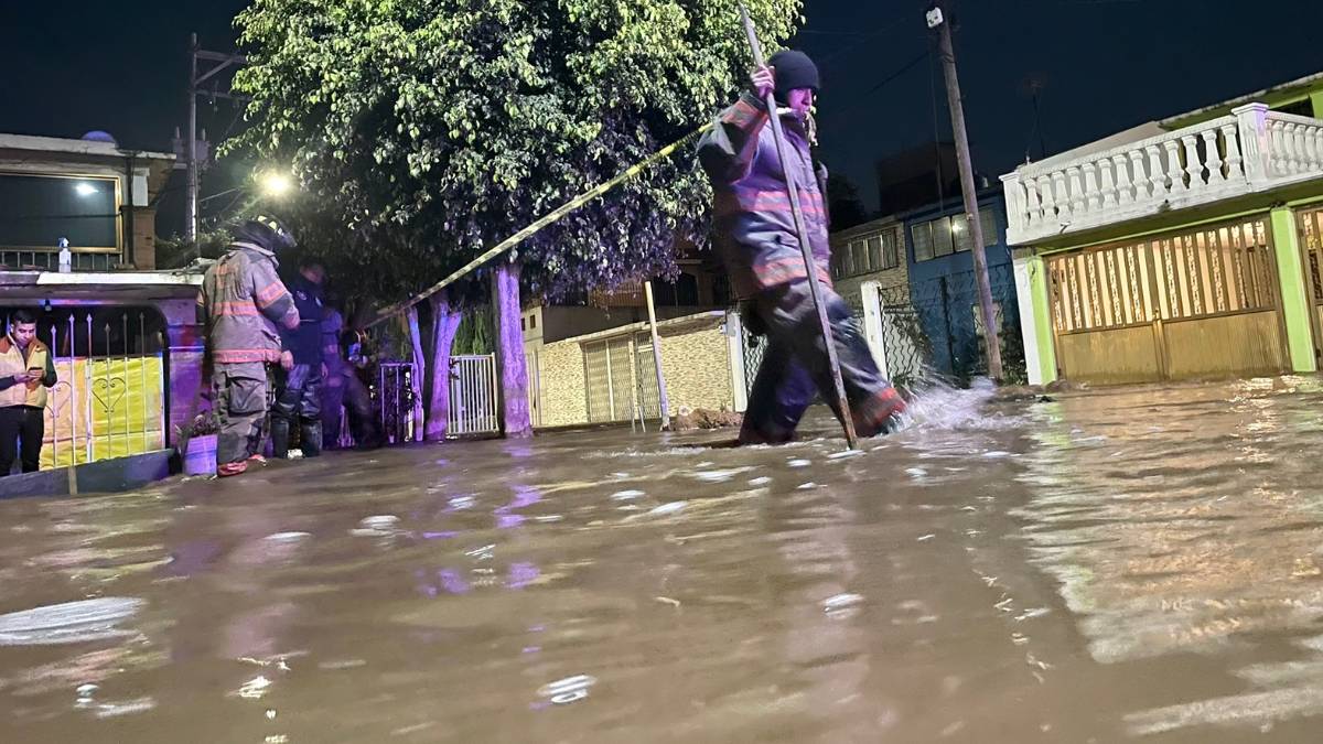 MEGAFUGA AGUA ECATEPEC CUTZAMALA