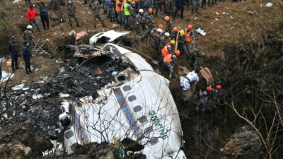 Nepal decretó luto nacional por accidente aéreo