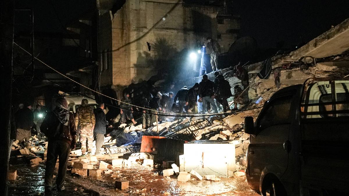 Sismo en Turquía afecta el norte de Siria; hay al menos 560 muertos hasta el momento
