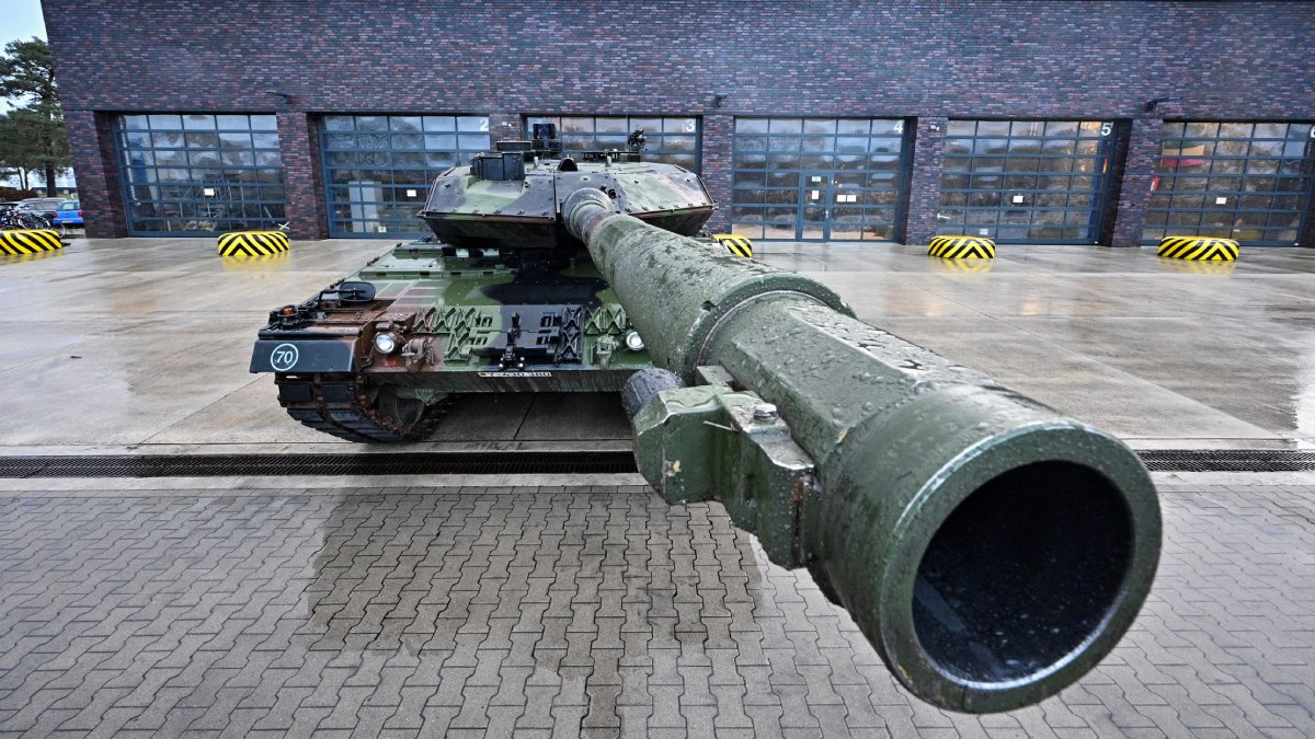 Alemania autoriza a fabricantes a enviar tanques Leopard 1 a Ucrania