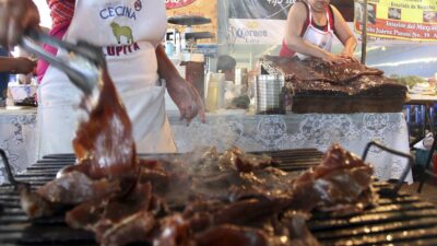 Morelos: conoce la gastronomía del estado, cecina y tacos acorazados