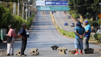 Vecinos bloquearon accesos en la México- Cuernavaca