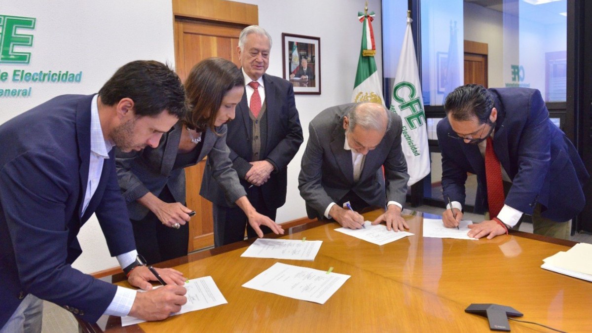 CFE Carso Sempra firman memorandum