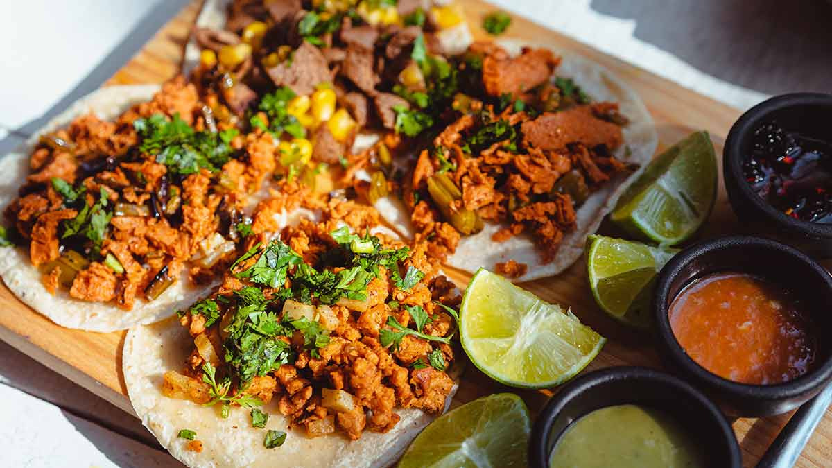 Los tacos arrasan en ranking de 50 mejores comidas callejeras de Taste Atlas