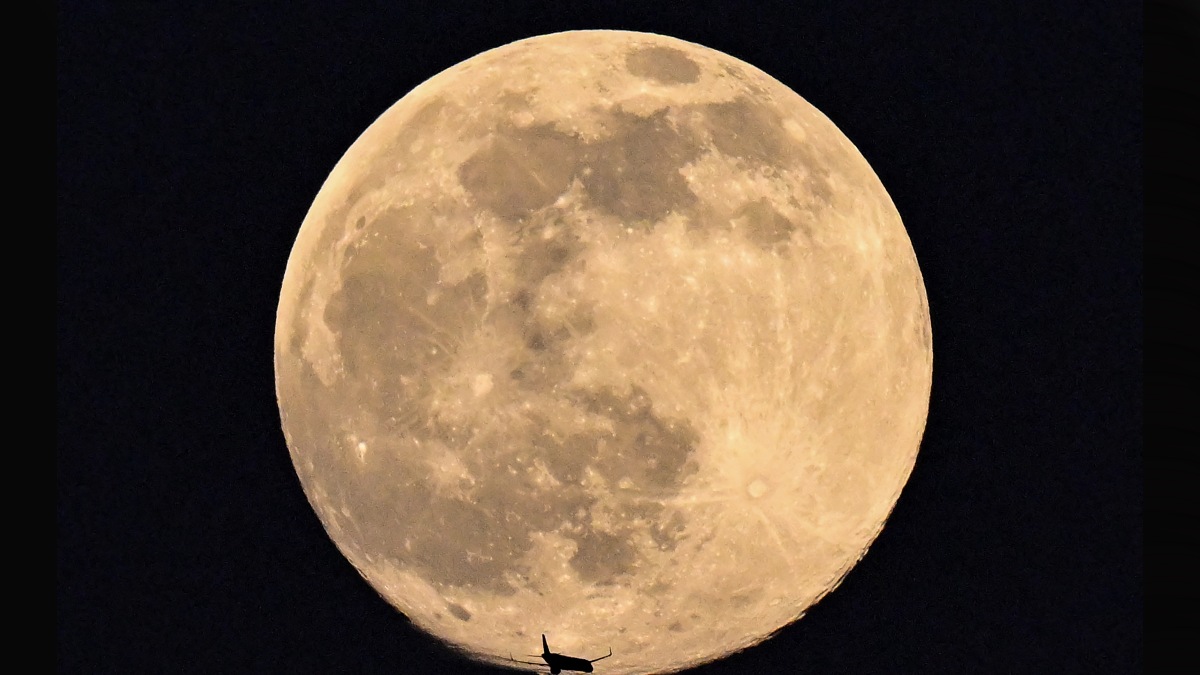 ¿Qué es la Luna de Gusano y cuándo verla en marzo 2023?
