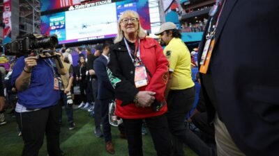 Donna Kelce en el Super Bowl LVI