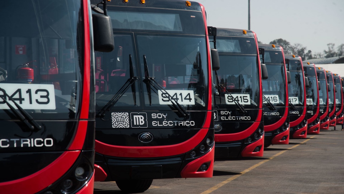 CDMX inaugura su primera línea de Metrobús 100% eléctrica