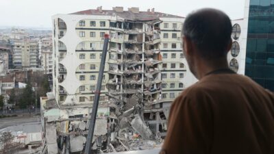 Edificio derrumbado sismo Turquía