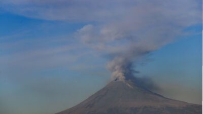 Volcán Popocatépetl registra explosión; alertan a alcaldías en CDMX