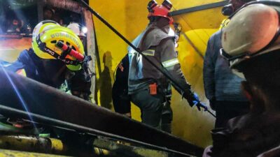 Los mineros atrapados en Colombia están a 900 metros de profundidad. Foto: AFP
