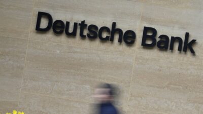 Consjo Europeo y BCE, exterior del Deutsche Bank
