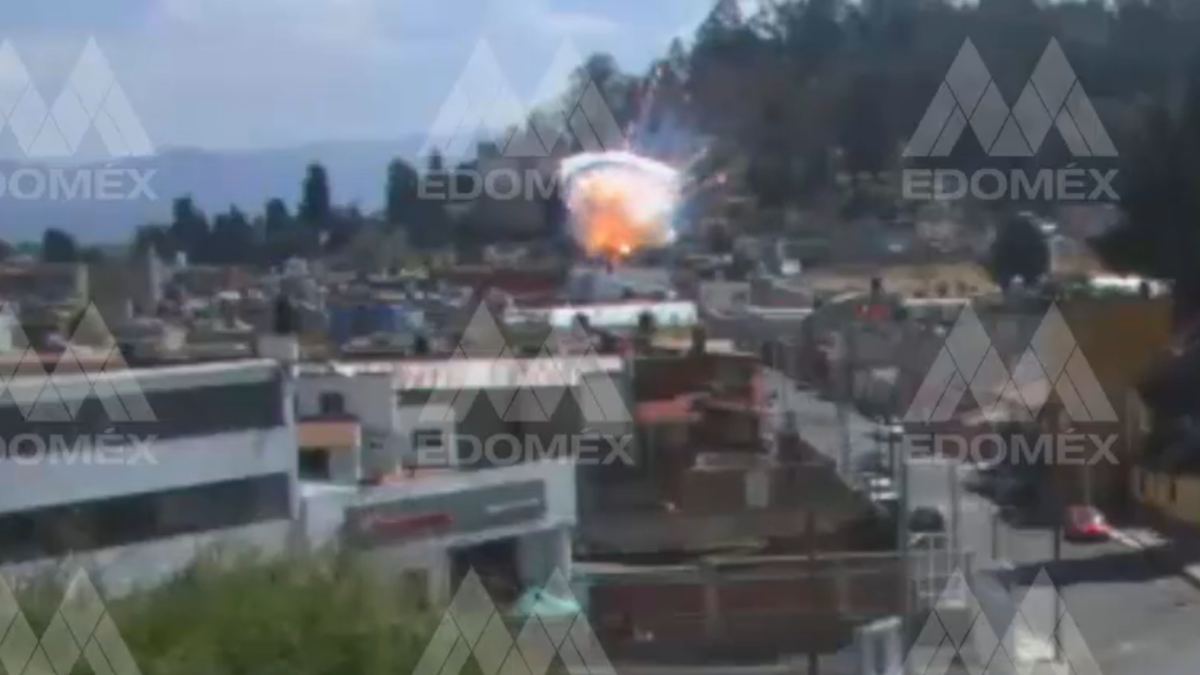 Explosion de pirotecnia en Metepec