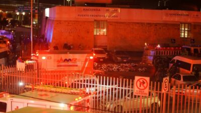 Migrantes en incendio en Ciudad Juarez; organizaciones promigrantes levantan denuncia