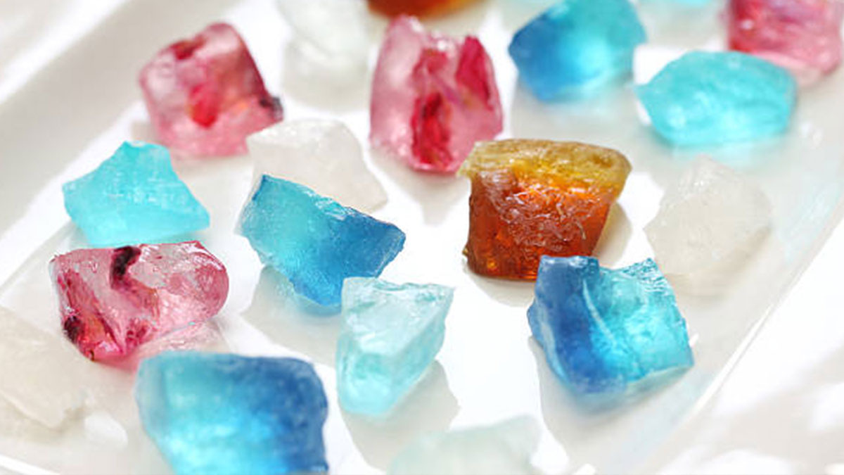 Conoce los cristales comestibles que son virales en TikTok y cómo se preparan
