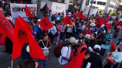 Marchas CDMX protesta de personas afuera de la Segob