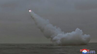 Misil lanzado desde el mar por Corea del Norte
