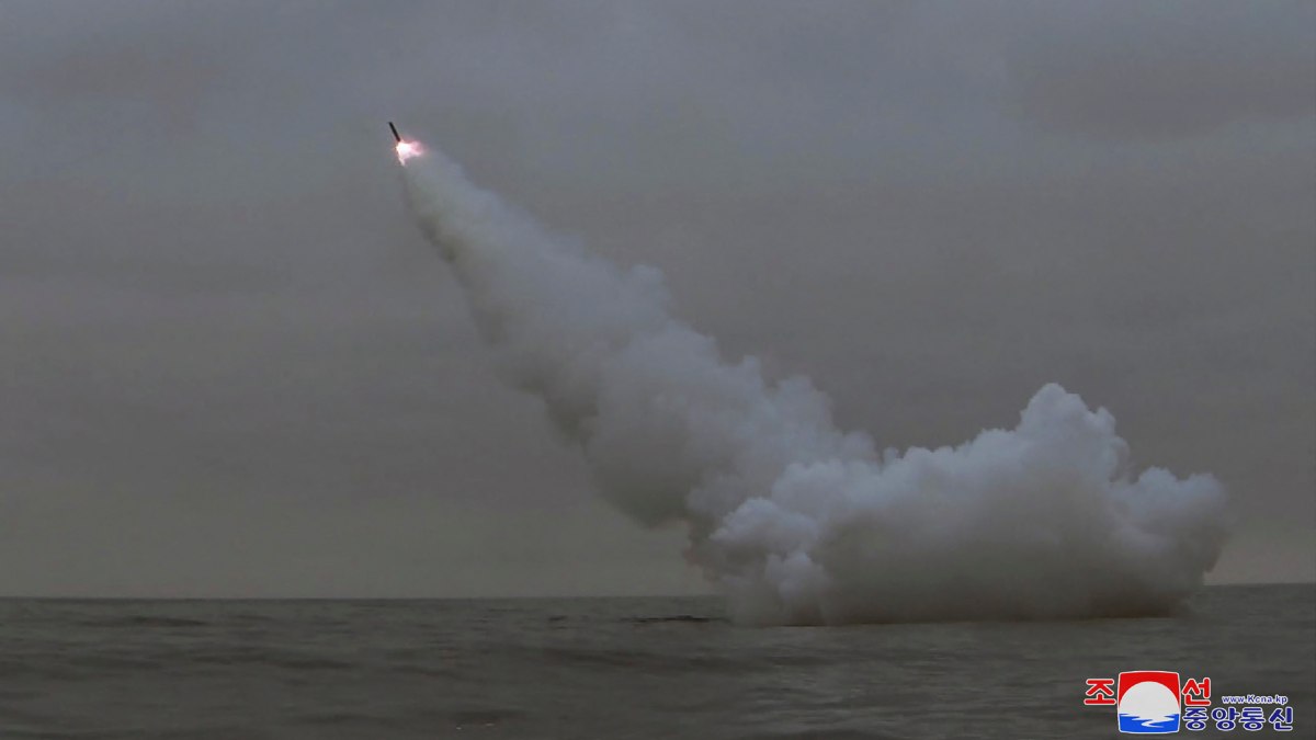 Misil lanzado desde el mar por Corea del Norte