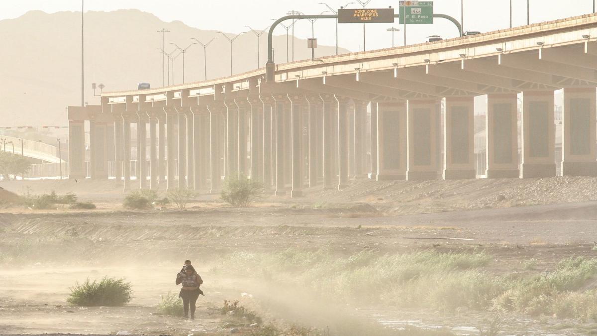 Una tormenta de arena de 85km/h azotó Coahuila