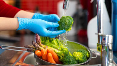 Formas caseras de desinfectar los alimentos