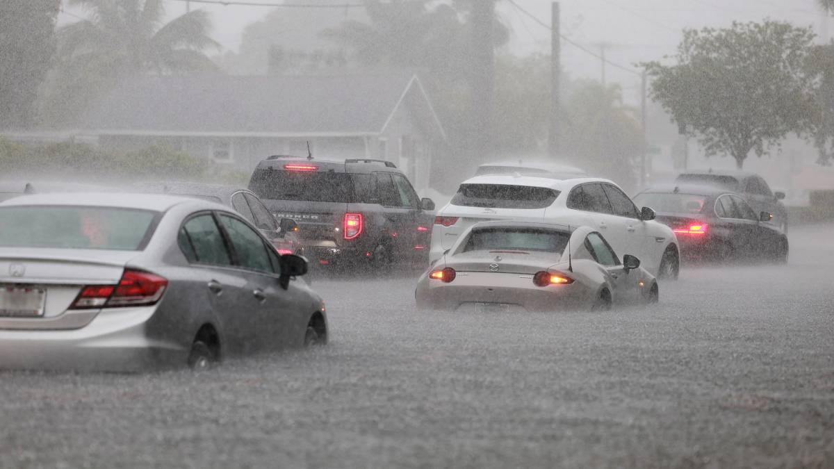 Fuertes lluvias e inundaciones en Florida