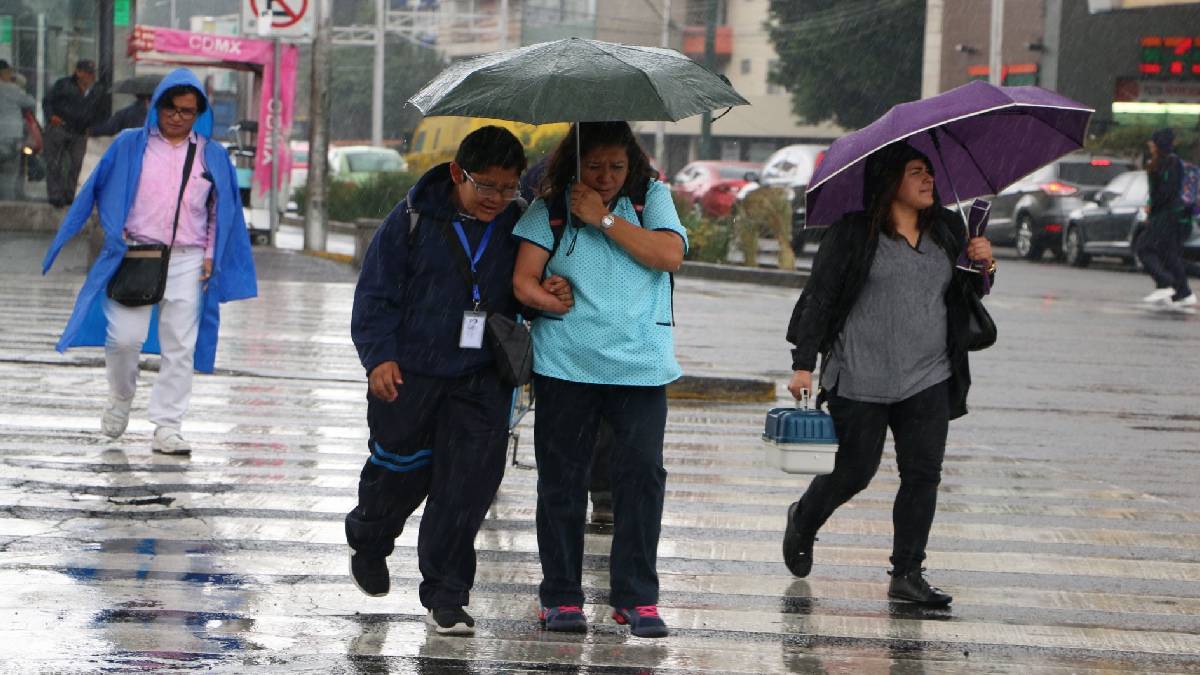 Fuertes lluvias y chubascos en México