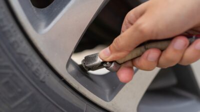 ¿Cómo alargar la vida útil de tus neumáticos?