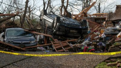 Tornado en Arkansas deja 3 muertos; y tormentas 3 fallecidos en Illinois e Indiana