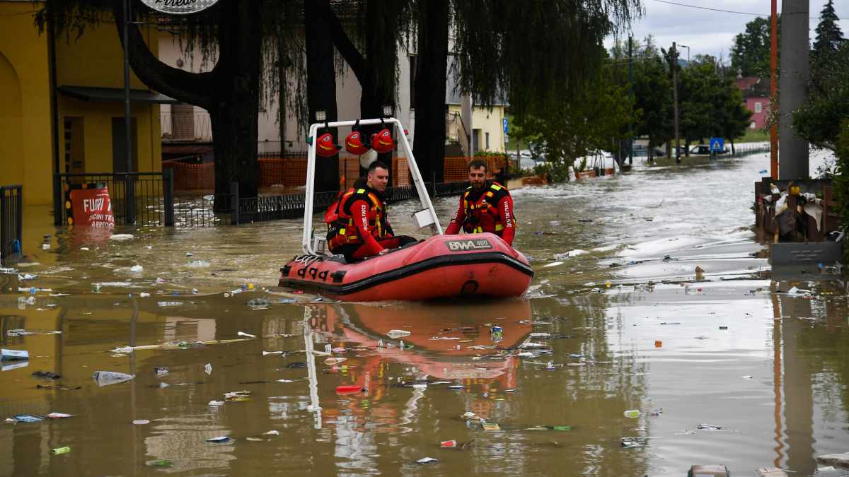 Inundaciones en Italia dejan 8 muertos y varios desaparecidos
