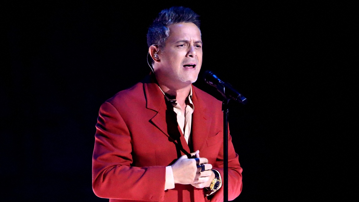 Alejandro Sanz Triste Mensaje Cansado Alarma