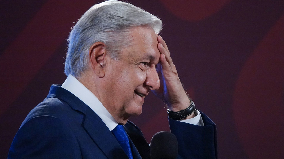 AMLO presenta declaración patrimonial 2022