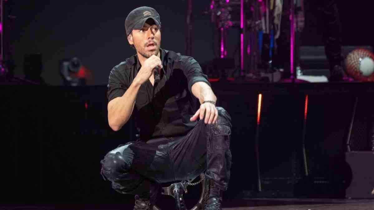 Enrique Iglesias cancela presentación en Tecate Emblema 2023