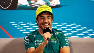Fernando Alonso Habla Espanol Protocolo F1