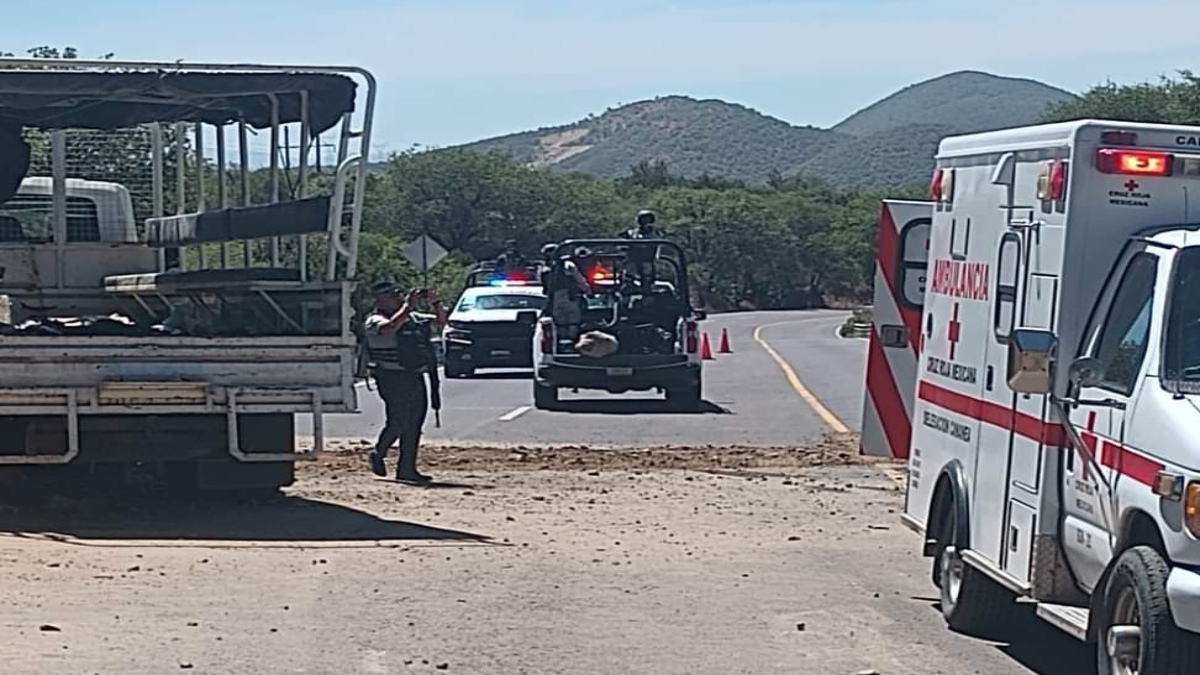 Camión de Guardia Nacional sufre accidente en carretera de Chihuahua