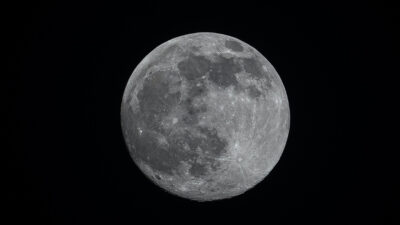 Luna: científicos descubren lo que hay dentro de la Luna
