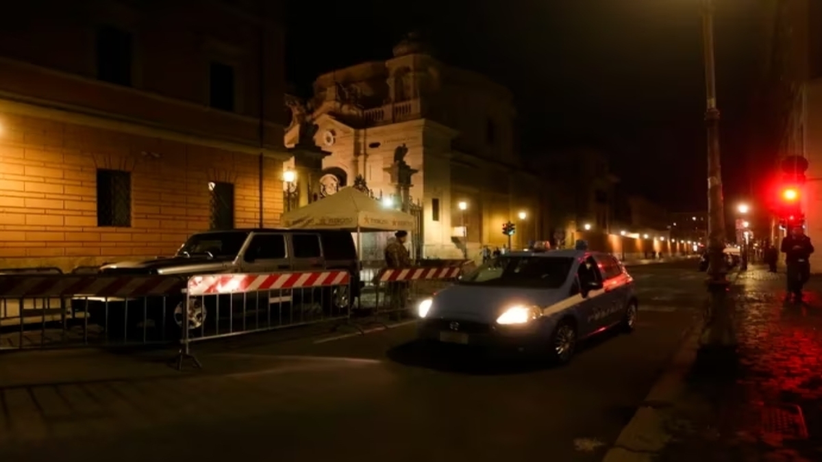 Detienen a un hombre irrumpir con su coche en el Vaticano