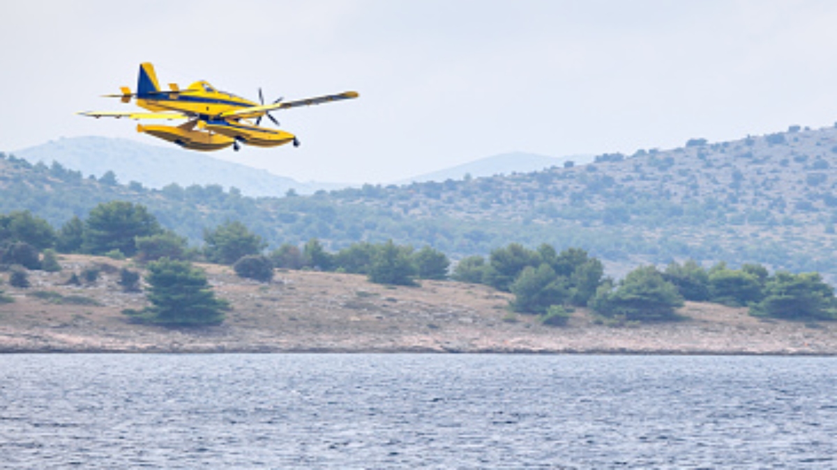 Lago de Chapala: avioneta aterriza por falla de motor, en Jalisco