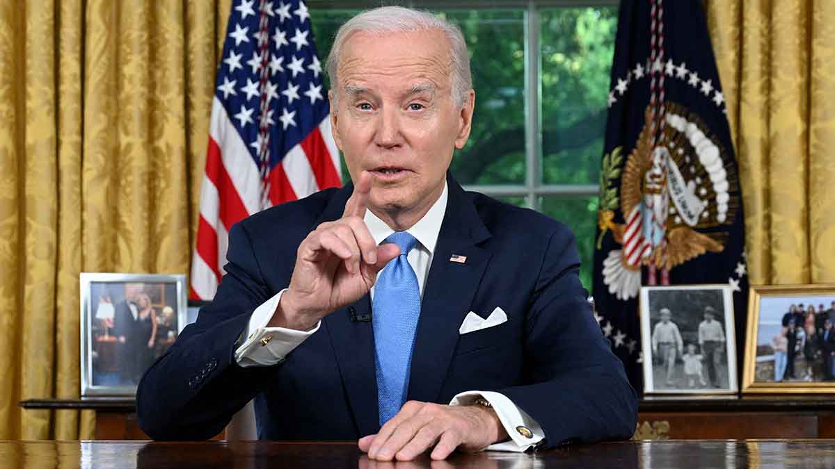 Joe Biden promulgó la ley que evita el default de EU
