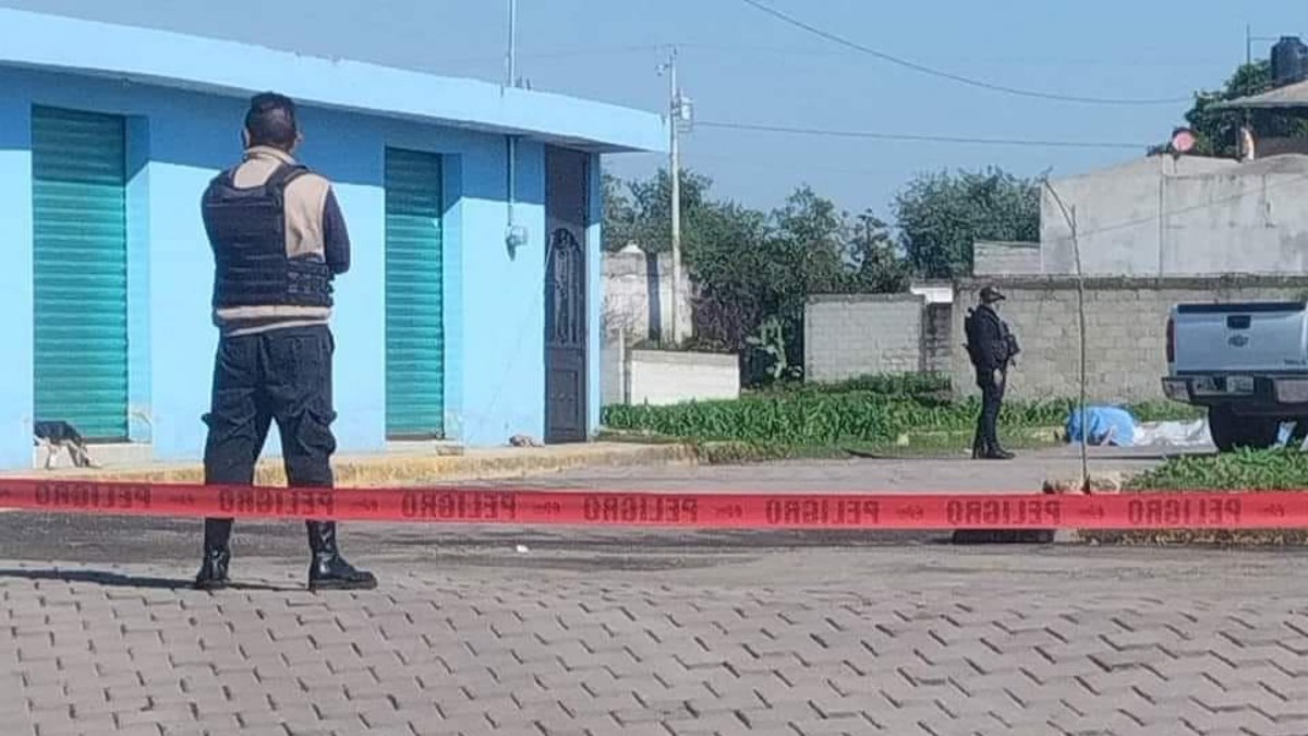Dejan tres cadáveres embolsados en Acajete, Puebla