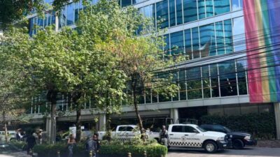 Desalojan oficinas de Google México "por amenaza de bomba"